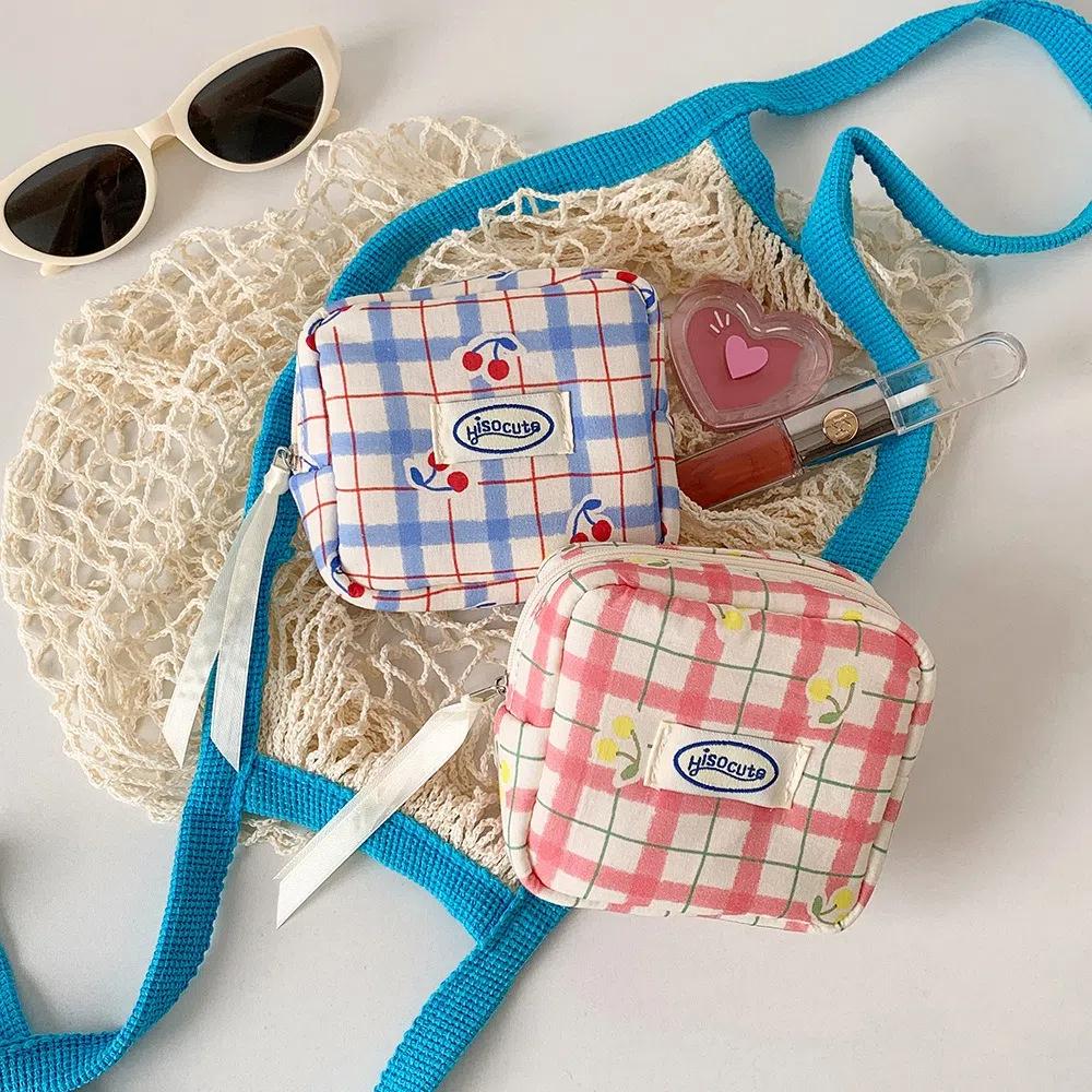 Large Capacity Y2K Cherry Pencil Case Checkered Cartoon Cherry Makeup Bag Korean Pencil Bag  Gifts