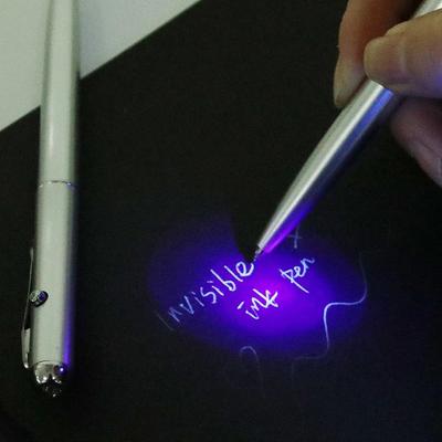 Material Silber Zeichnung Magic Invisible Ink Pen Magic Secret Pen UV-Lichtstift Kugelschreiber