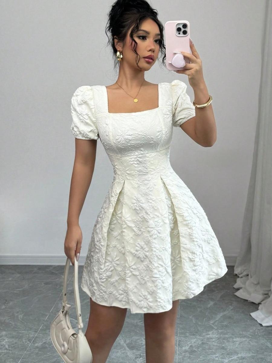 Летнее элегантное женское платье-трапеция с кружевом, однотонное, с рукавами-пузырями, квадратным вырезом, приталенное S белый