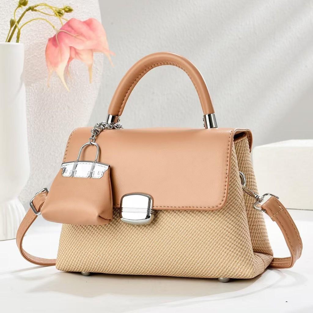 Pu Small Square Bag For Women With Inner Zipper Pouch For Daily Use
