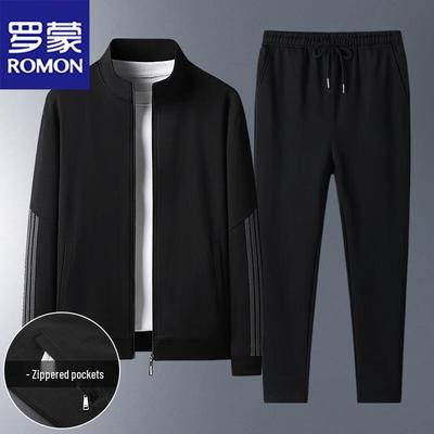 Haine pentru bărbați și accesorii – Treninguri