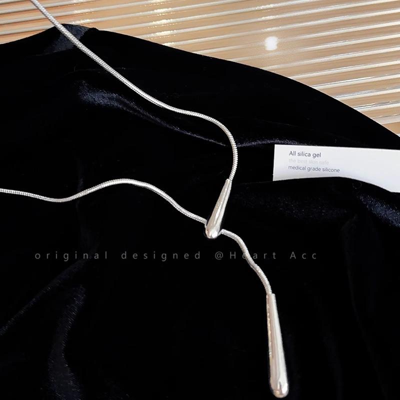 Minimalistische Wassertropfen-Halskette - Damen Herbst/Winter 2024 Schlüsselbeinkette, Lange Pulloverkette, Nischendesign