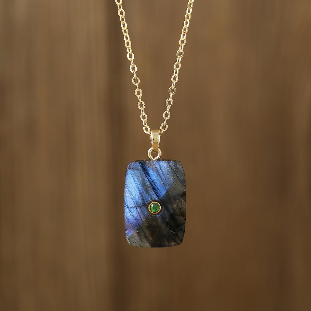 Luxury exquisite fashion natural stone geometric pendant necklace real gold electroplating chain collarbone chain couple gift jewelry manufacturer