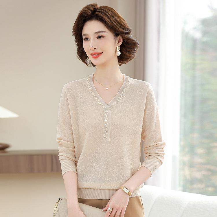 

Knitted Base Shirt for Women with Autumn Tops for Women In The Inner Wear and Fashionable Age-reducing Lace Sweater for Women In Spring and Autumn 3XL