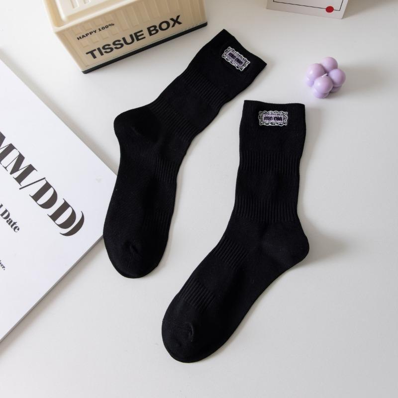 Women's Summer Thin Fashion New Cloth Label Embroidery Tube Cotton Socks