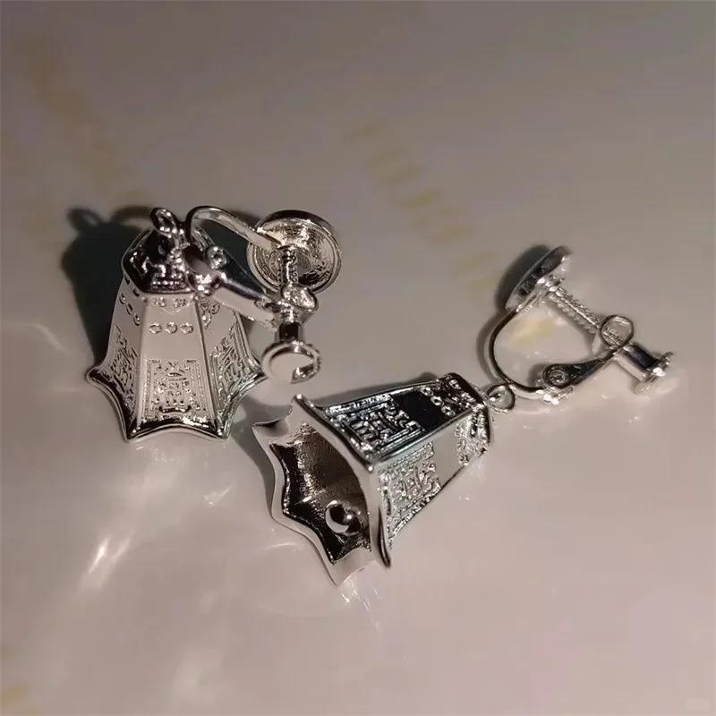 The Lost Tomb Wu Xie Hexagonal Bronze Bell Ear Clips - No-Piercing Original Film & Drama Jewelry