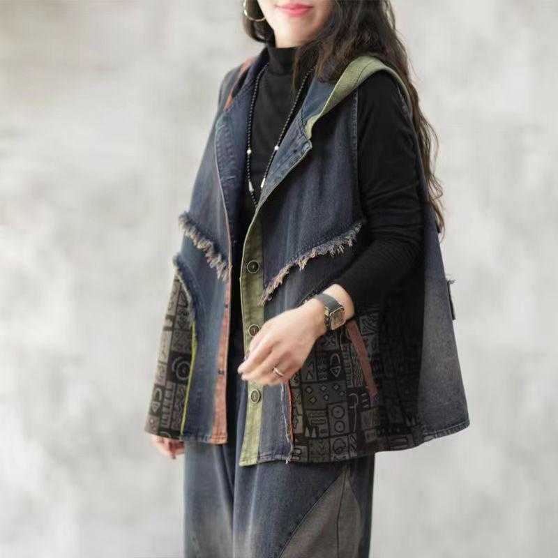 

Plus Size Denim Hooded Vest: Color Block, Patchwork, Frayed Edge Design for Women 90-210 jin. 3XL for 160-175 jin