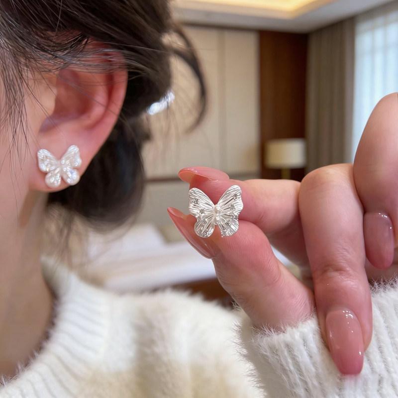 2025 Trendy Korean Micro-Inlaid Zircon Bow Earrings with S925 Silver Needle and Pearl for Women