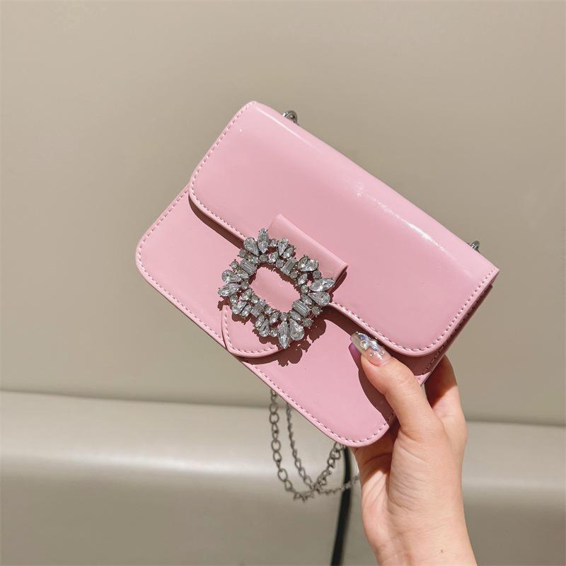 Beliebte Handtasche 2025 Frühling neue Damentasche Diamant Schultertasche Lackleder glänzend Umhängetasche Tide