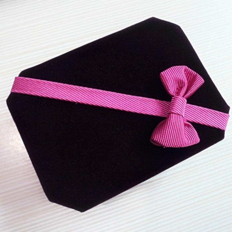 Wedding Ring Box Elegant Necklace Earring Ring Pendant Jewelry Display Storage Gift Box 7*9cm