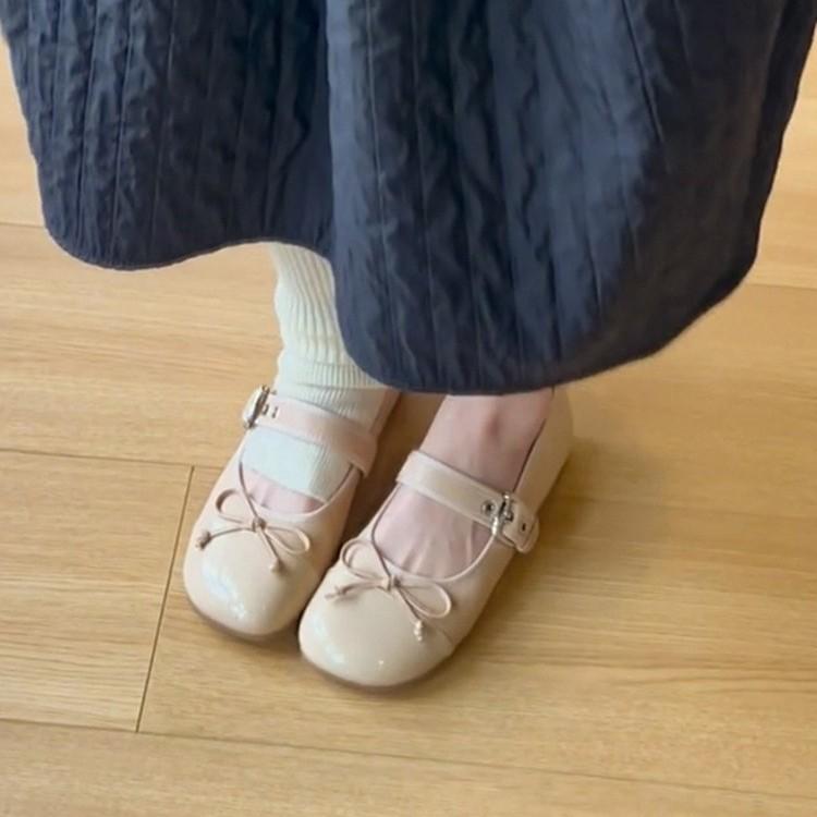 Pantofi Mary Jane cu nasturi și nasturi, model francez, cu nasturi, talpă plată, pentru copii, 2025, pantofi roșii noi, cu un singur picior