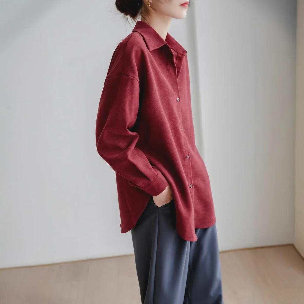 Locker gebürstetes Retro-Hemd aus rotem Cord für Damen – Frühling/Herbst 2025