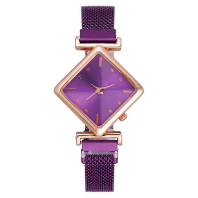 Relógio feminino de losango da moda relógio feminino quartzo feminino magnético de ferro preguiçoso