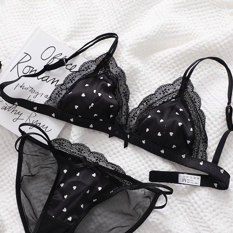 Japanese simple underwear women sweet cute bow lace bra no steel ring no trace gather girl bra cover