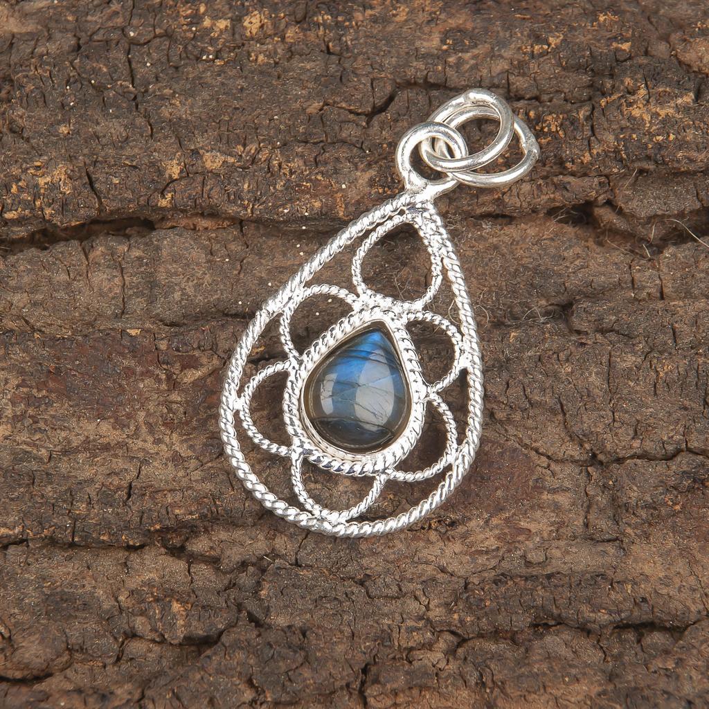 Labradorite Pendant, Handmade Gemstone 925 Sterling Silver Pendant Antique Jewelry, For Gift Silver Jewelry