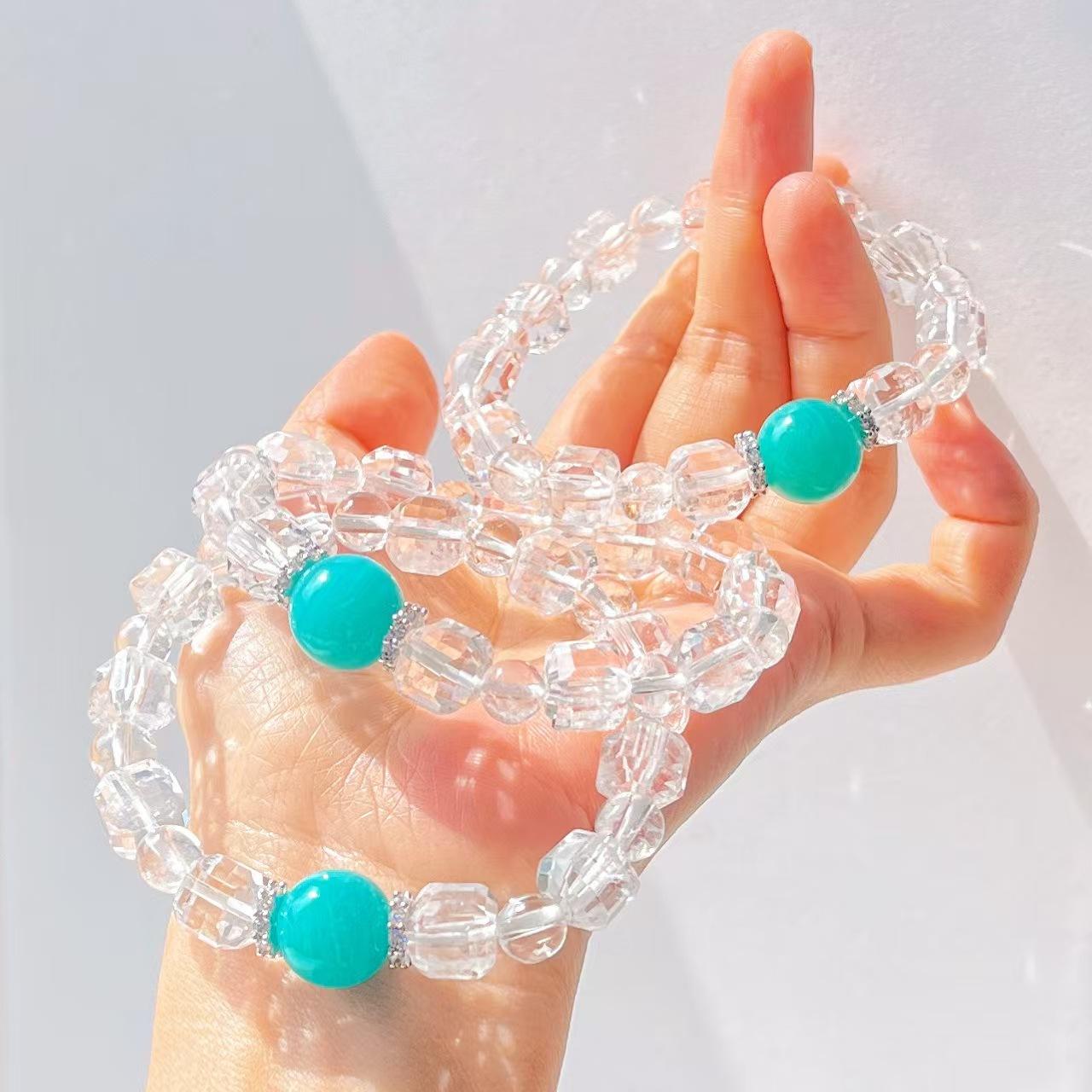 Retro High Quality Natural White Crystal Tianhe Stone Bracelet Bracelet.