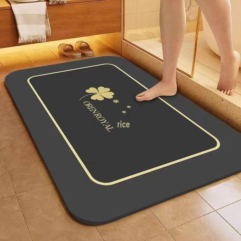 Quick Ship Four-Leaf Clover Diatom Mud Non-Slip Shower Mat - Water Absorbing & Wear Resistant Floor Mat