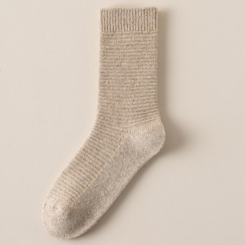 Wool Socks for Women In Autumn and Winter, Thickened and Fleece Mid-calf Socks, Warm Socks, and Cold-resistant Long Calf Socks In Winter