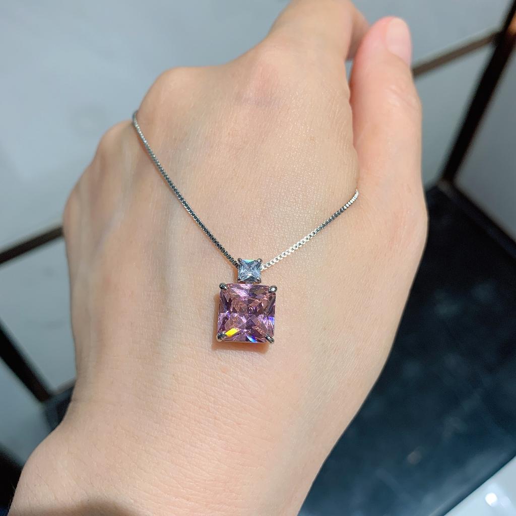 Popular Colored Treasure Inlaid With Simulated Pink Diamond Yellow Diamond Pendant Retro Women'S Necklace Elegant Women'S Necklace