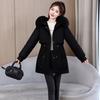 The new loose pie in winter overcomes the tide of down cotton-padded clothes, piled and thickened waists, and large-size hooded cotton-padded jackets.