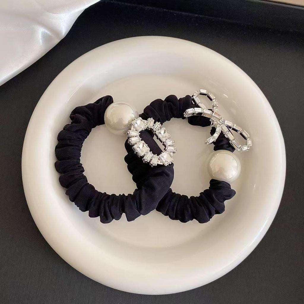 Korean Rhinestone Beaded Hair Tie for Women's Fashion Ponytails and Buns