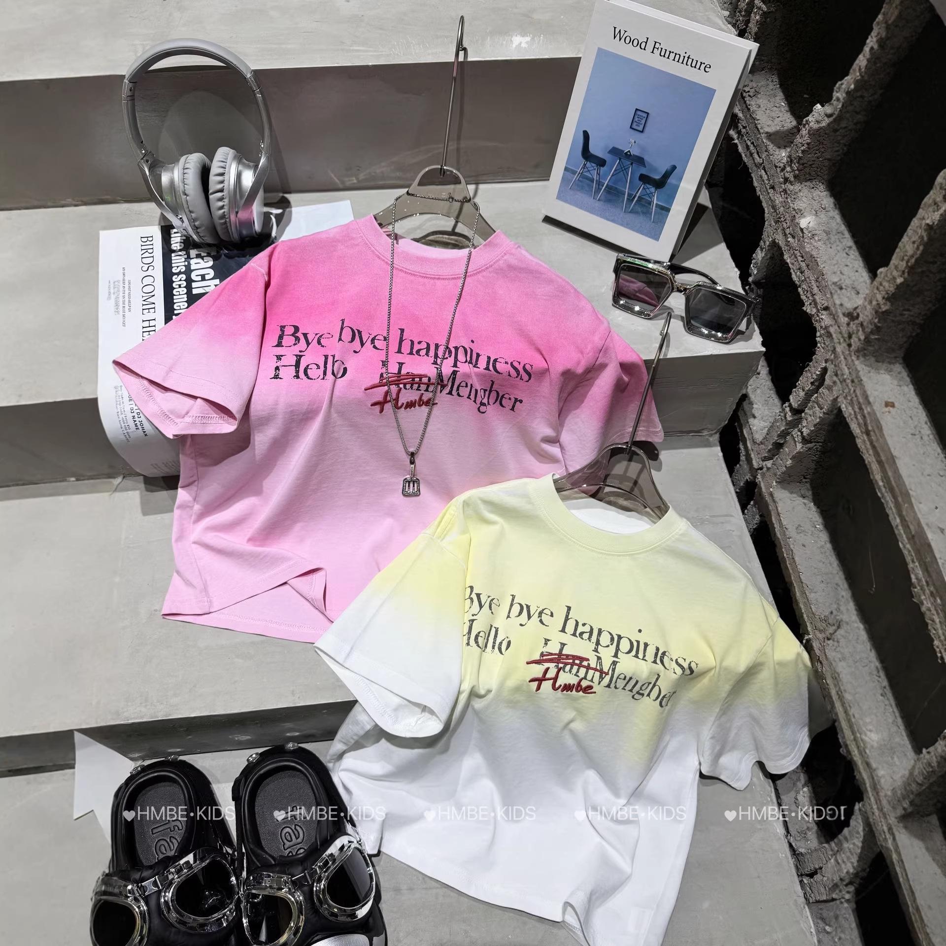 

Trendy Korean Style Boys Short-Sleeve T-Shirt - Loose Fit for Middle and Older Children 110 cm жовтий