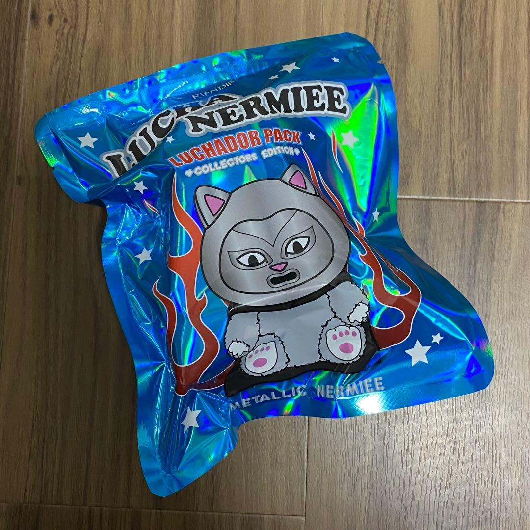 

[Б/У] RIPNDIP LUCHA МЕТАЛЛИЧЕСКИЙ NERMIEE