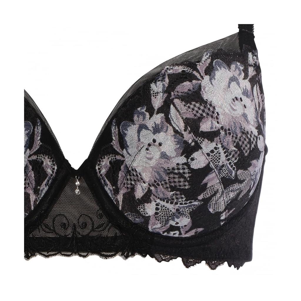 Red Label by Triumph 0121 Bra M014 Size C70 (Black)