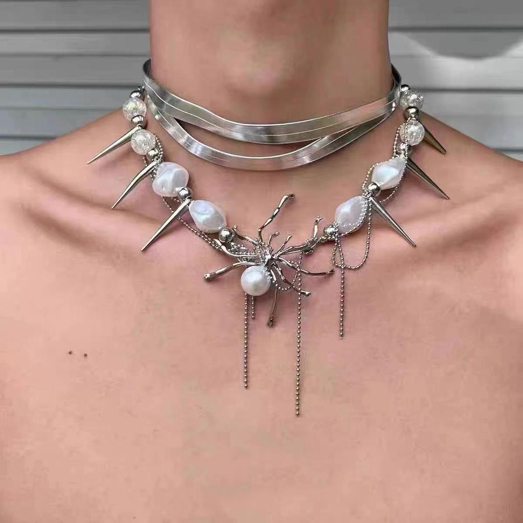 Punk Style Hip-Hop Choker Necklace for Men - High-End Clavicle Chain, Y2K Subculture Jewelry, Sweet & Cool Collar