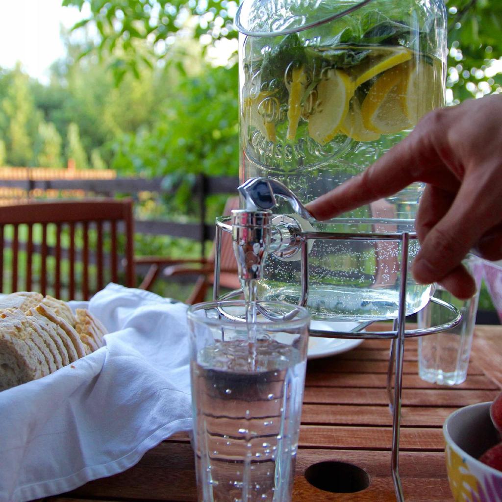 JAR WITH TAP GLASS JAR FOR LEMONADE WATER