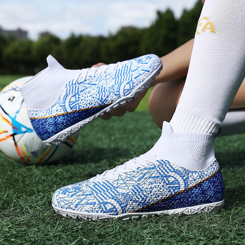 Nowe buty piłkarskie męskie dziecięce buty z korkami duży rozmiar wysokie do kostki uczniowie szkół średnich buty sportowe do treningu i na zawody