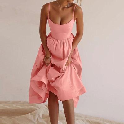 Vestido feminino europeu e americano de primavera e verão 2024, cor sólida, sexy, decote em U, plissado, swing