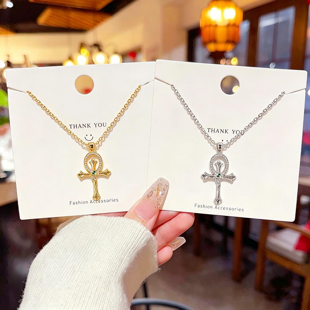 Contemporary Oval Cross Necklace: Personalized Clavicle Chain with High-End Hip Hop Style
