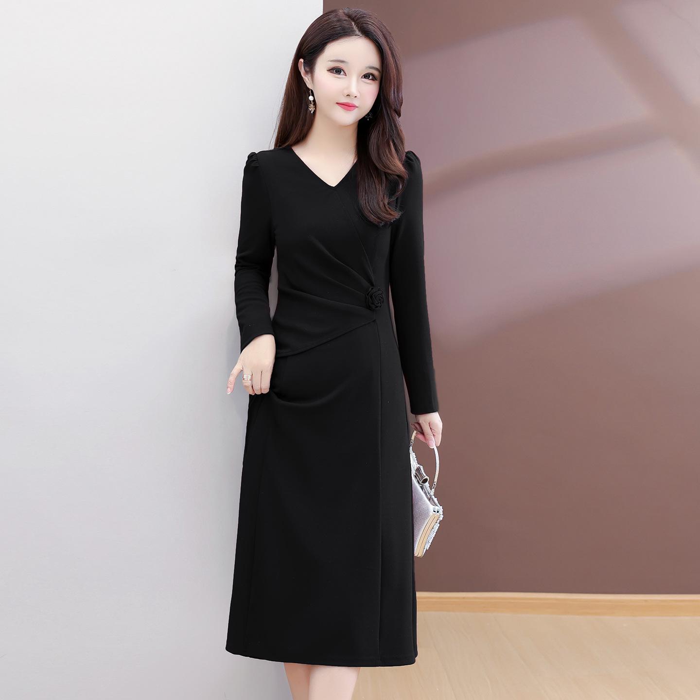 Women s Plus Size V-Neck Ruched Dress - 2026 Spring Twisted Waist Slimming A-Line Skirt XXXL чёрный