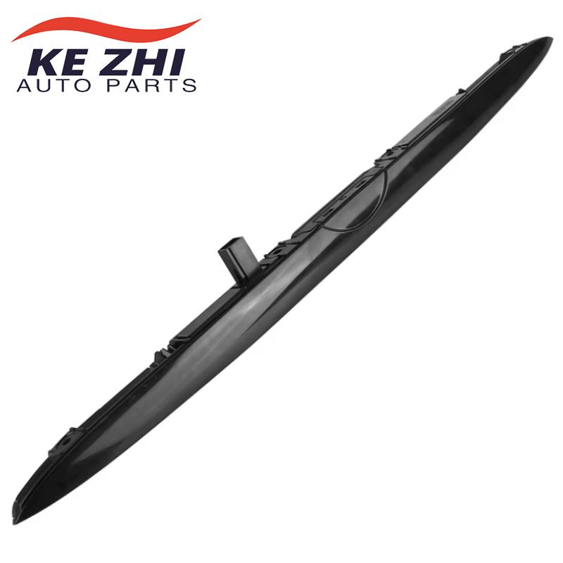 51137170676 Trunk Lid Tailgate Grip Handle suitable for BMW E53 X5 2000-2006