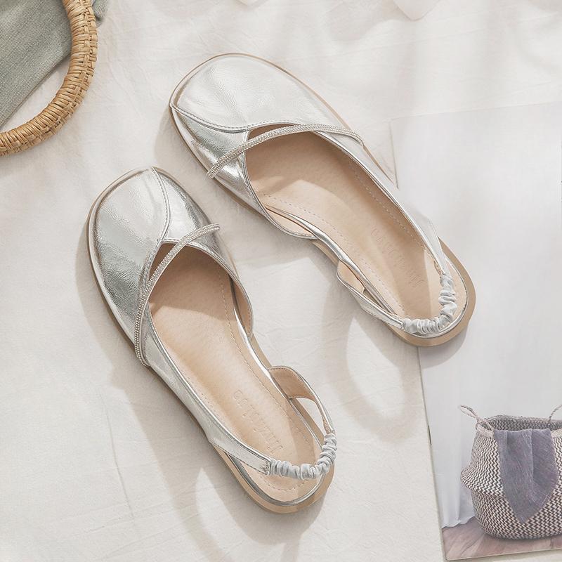 New Women's Single Shoes Are Worn Over Flat Shoes Flip-flops and Sandals Devotion