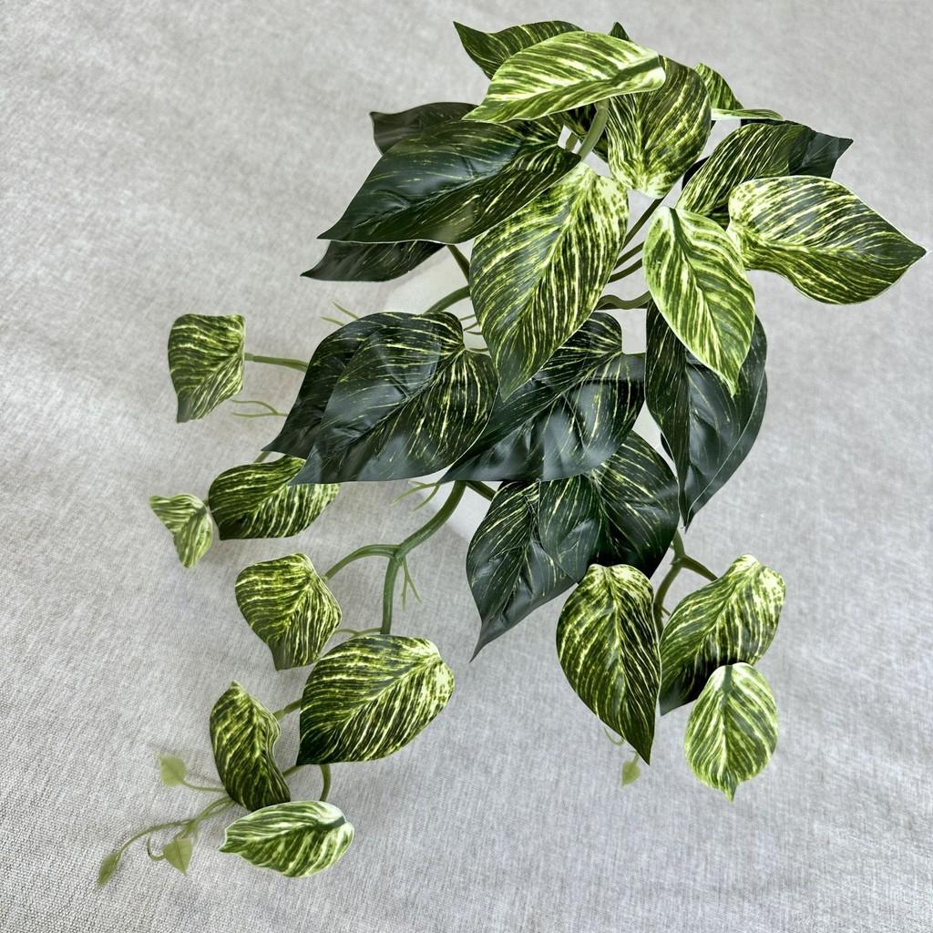 

Artificial Wall Leaf Hanging Vine Plant For Wedding Photography Decorations Yellow Green