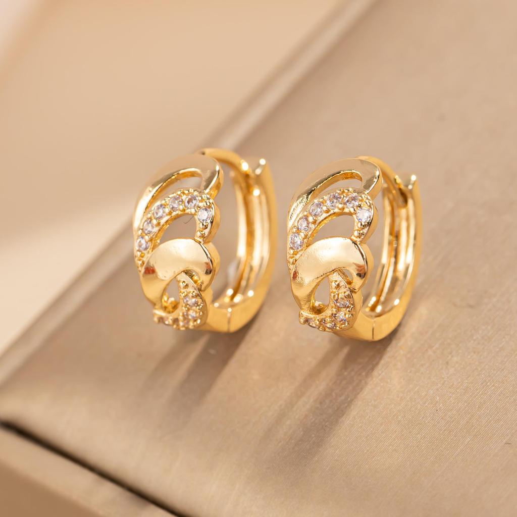 Korean Style Cross Ear Clips for Women - Niche Design, High-End Feel, 2024 Trendy Earrings