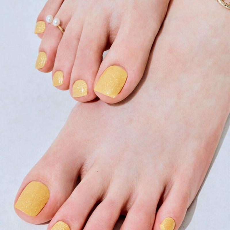 Amalfi Yellow Gel Pedi