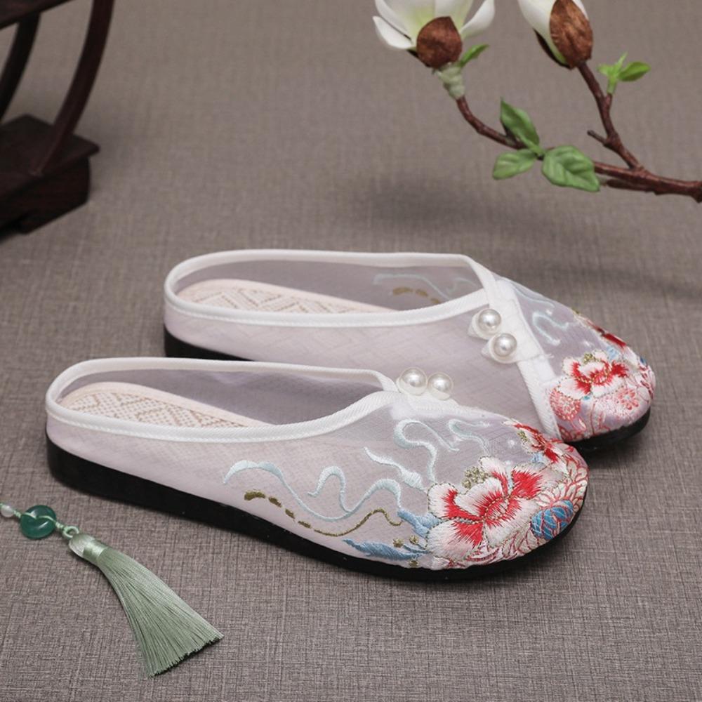 Flower Hanfu Slippers Pearl Embroidered Shoes Cheongsam Shoes Ethnic Style Baotou Slippers  Girls