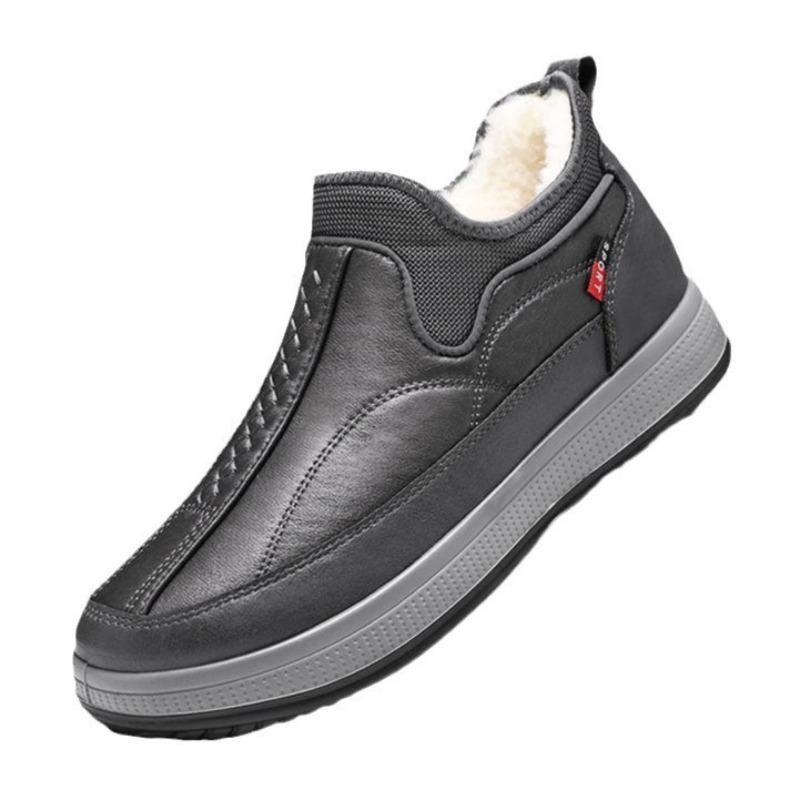 Cotton shoes men's new winter leather men's shoes piled thickened waterproof anti-skid middle and old dad shoes