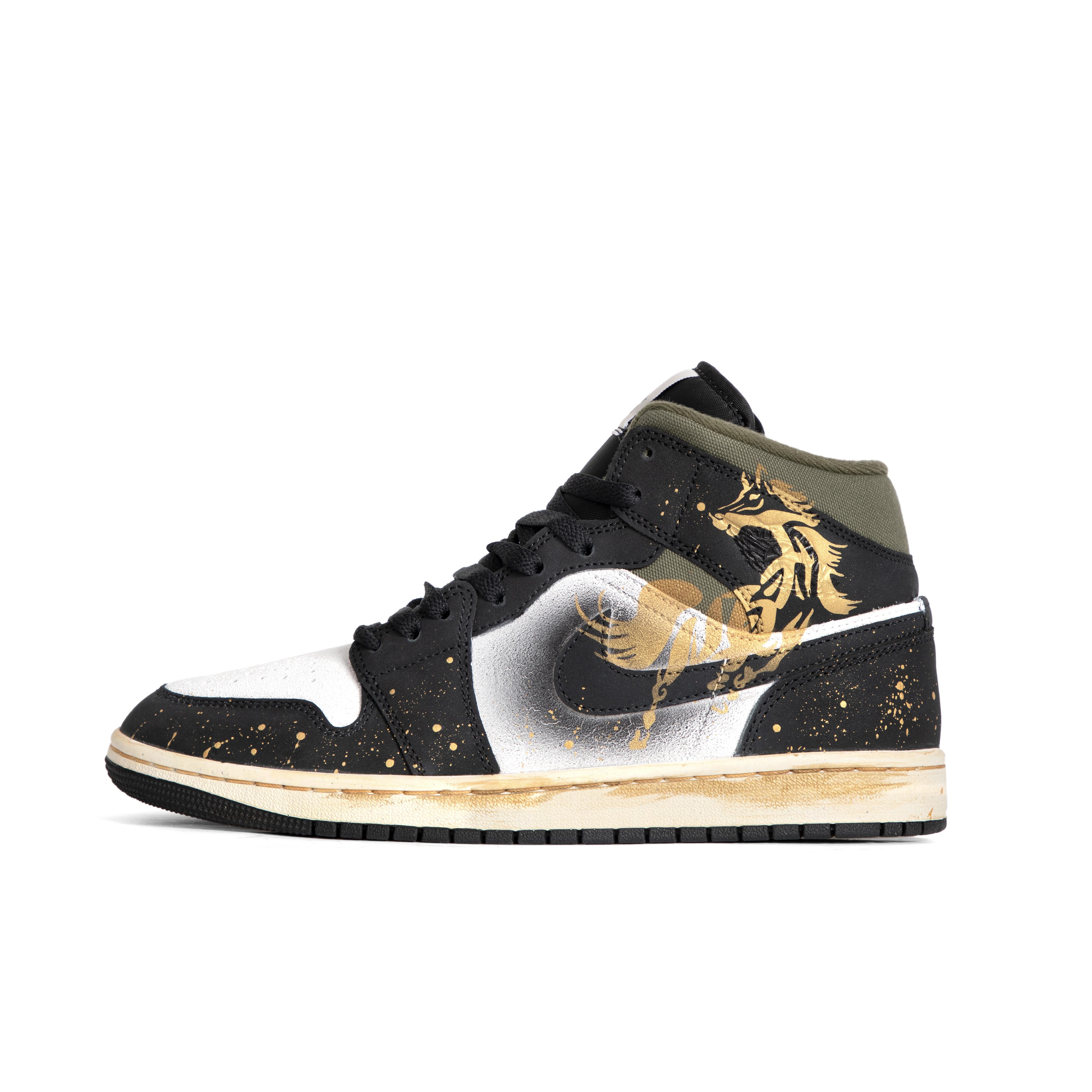 

Jordan Air Jordan 1 Mid top Vintage Basketball Shoes Men s HV4091-102(Team186- ) 42