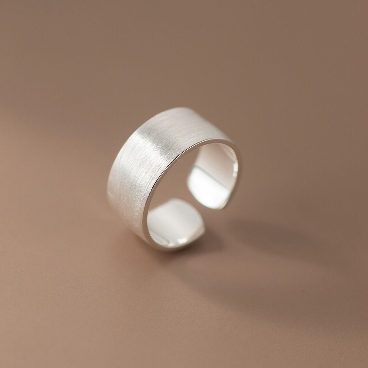 

Original 925 Sterling Silver Smooth Wide Rings For Women Counple Wedding Engagement Silver Women s Vintage Ring Fine Jewelry resizable