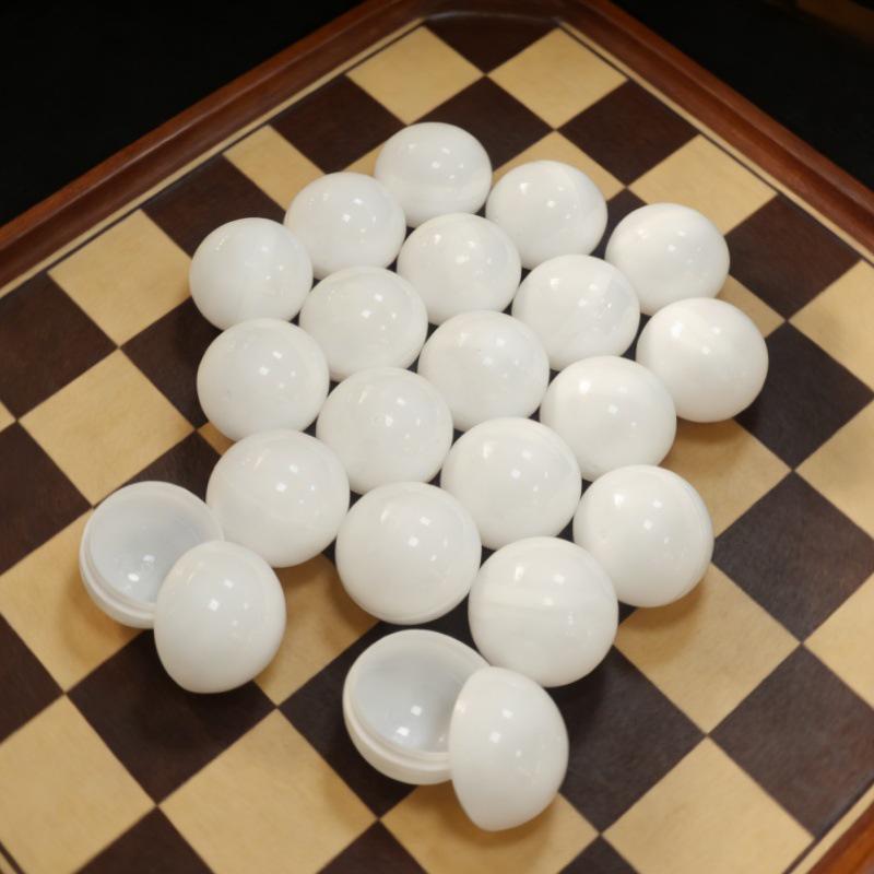 4.5cm Eggshell Gashapon Toy Egg Packaging Box for Early Childhood Education Props and Gifts