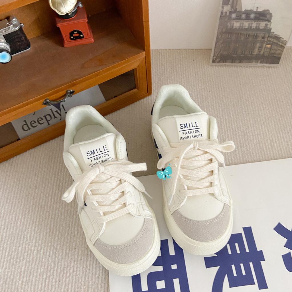 G1089 Hong Kong style leather surface white shoes women's 2025 new student versatile ins trendy retro design casual board shoes