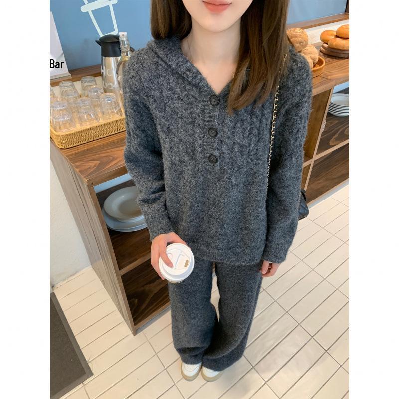 

7780 Повседневный вязаный комплект из двух предметов с капюшоном: Коллекция Осень/Зима 2025 Small темно-серого