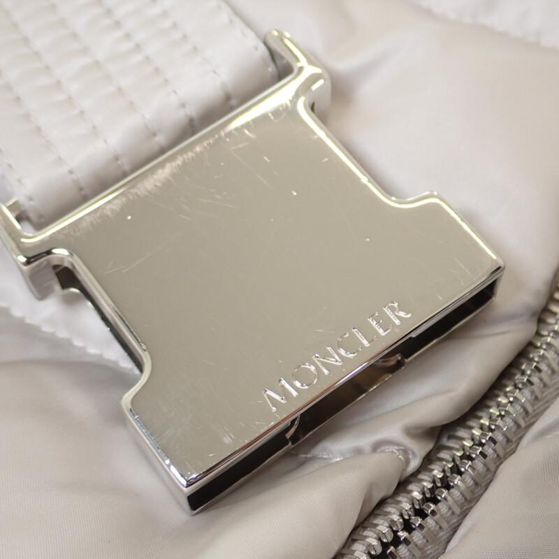 Moncler H20931A0013559685 1 Down Jacket Gray Nylon Women