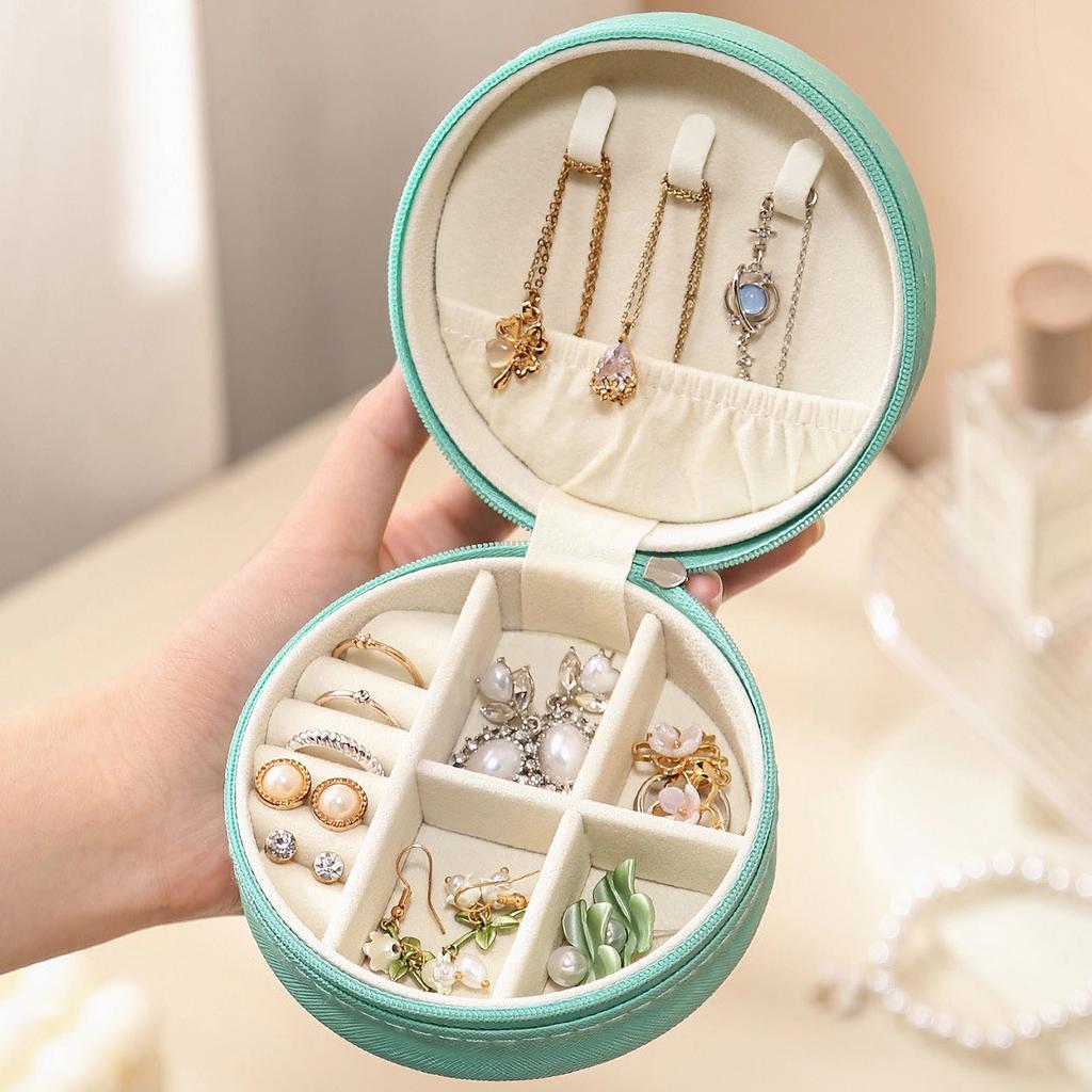 1pc Small Travel Jewellery Organiser Storage Case,Mini PU Leather Travel Jewelry Storage Case for Rings Earrings Necklace