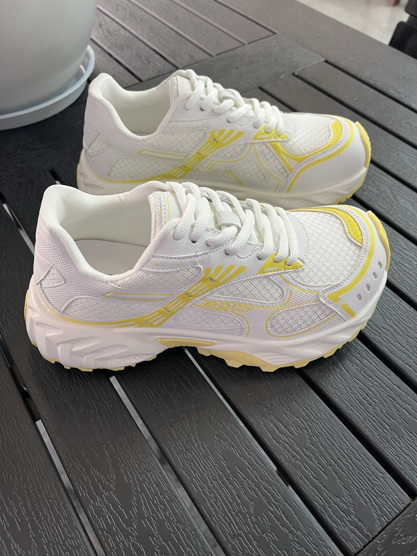 

Легкие и дышащие кроссовки на толстой подошве, увеличивающие рост, в стиле «папины кроссовки» Париж 2025 весна новая обувь популярная повседневная спортивная обувь тренд 40 жёлтый