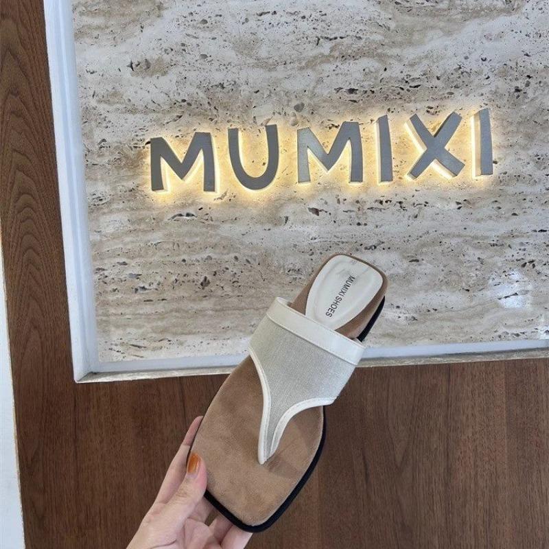 Fashion 2025 Flats Clip Toe Slippers Women's Sandals Casual Designer Shoes Summer Slides Fad Walking Beach Flip Flops New Woman Shoes